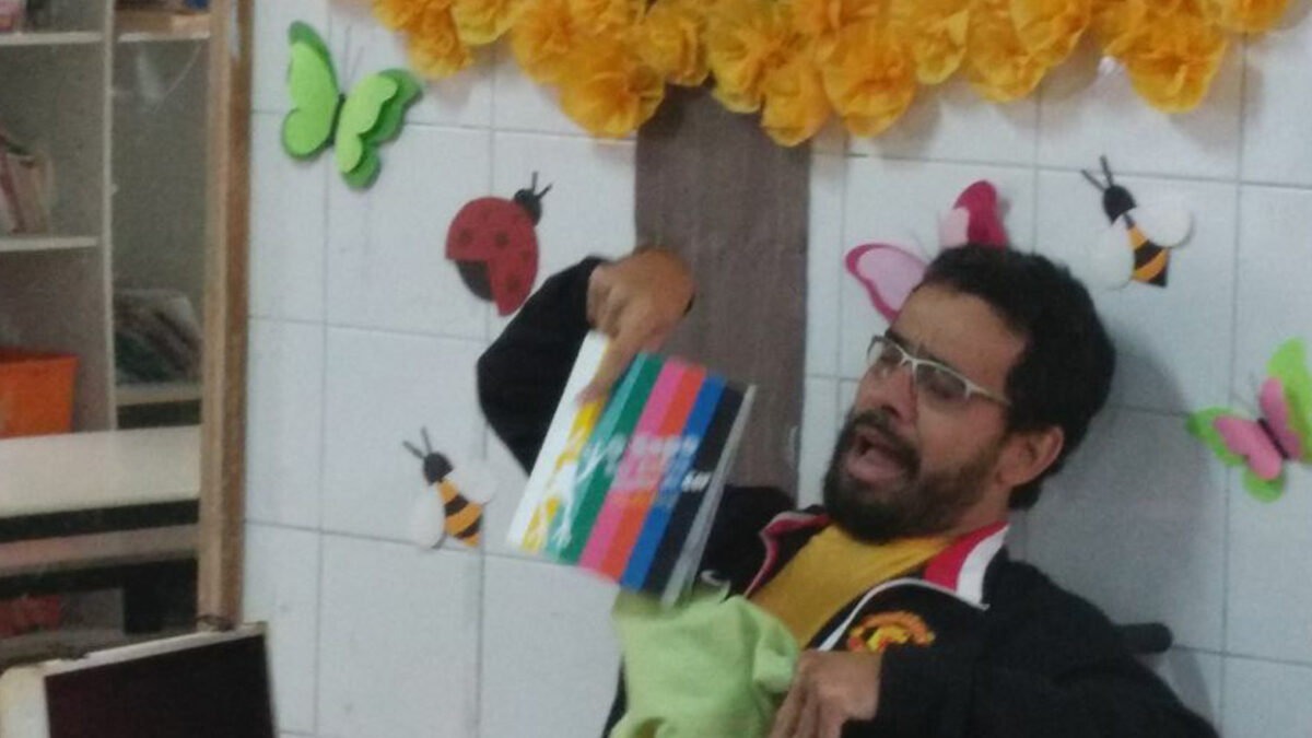 Ricontar e o Sapo que queria mudar de cor